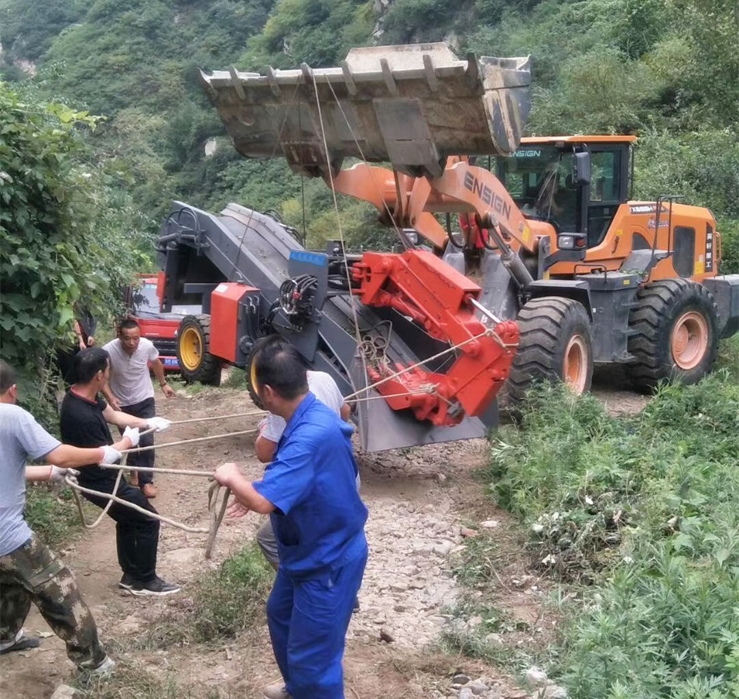 延長扒渣機80液壓元件使用壽命的一些技巧